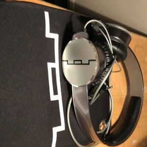 Sol Republic Headphones